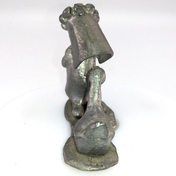 C.R. Gibson Co. The Casual Observer Sunbonnet Sue & Goose 2" T Pewter Sculpture - Picture 3 of 8